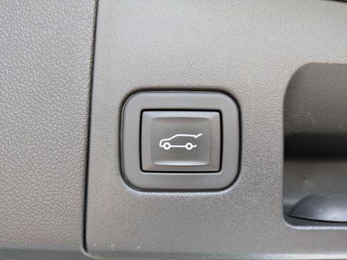 Certified 2023 Cadillac XT5 Sportv image 12