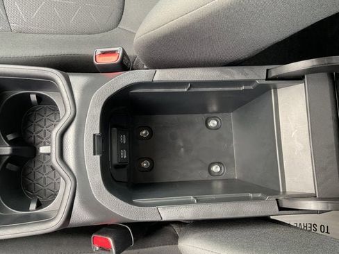 Used 2023 Toyota RAV4 XLE image 21