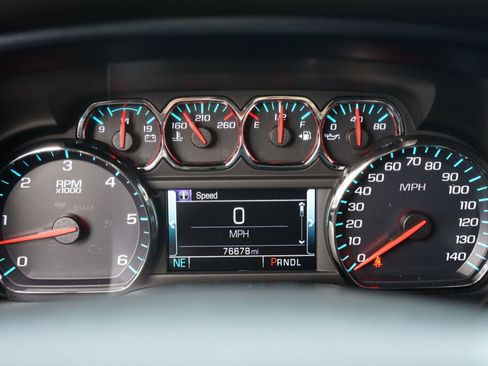 Used 2018 GMC Sierra 1500 SLT image 18