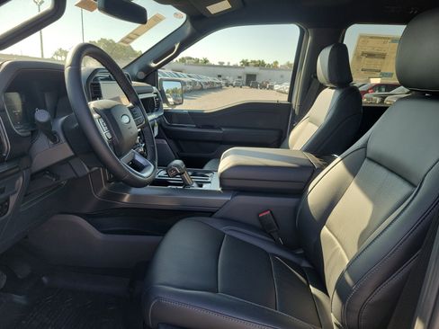 New 2025 Ford F150 Lariat w/ FX4 Off-Road Package image 19