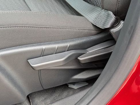 New 2026 Chevrolet Equinox LT w/ Safety and Technology Package FWD image 16