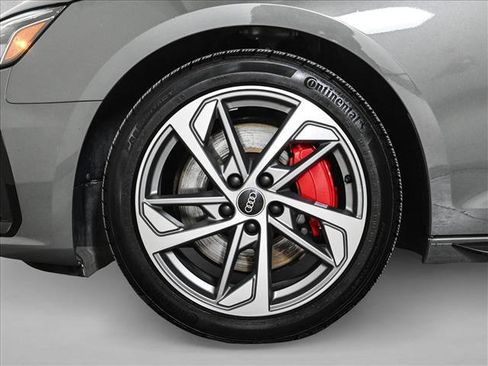 Used 2023 Audi A4 2.0T Premium Plus w/ Premium Plus Package image 24