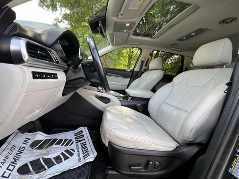 Used 2020 Kia Telluride EX FWD image 45
