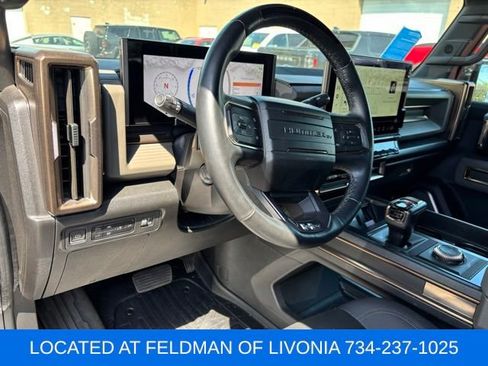 Used 2024 GMC Hummer EV 2X w/ Extreme Off-Road Package AWD/4WD image 7