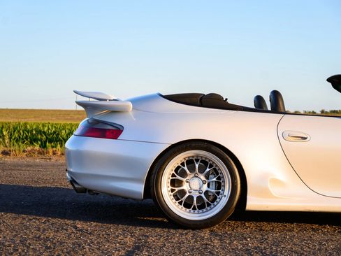 Used 2000 Porsche 911 Carrera 4 AWD/4WD image 64