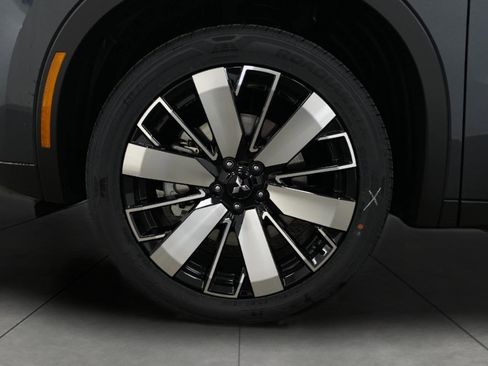 New 2026 Mitsubishi Outlander SE image 12