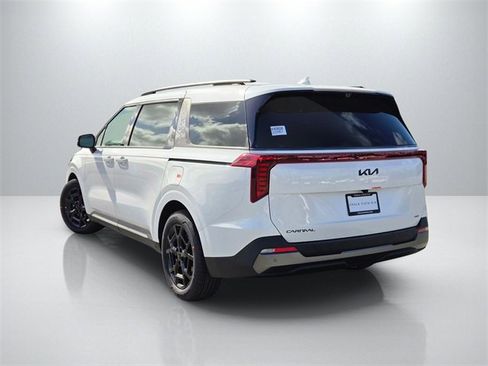 New 2026 Kia Carnival SX Prestige image 8