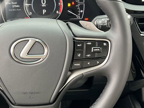New 2025 Lexus ES 350 w/ Premium Package image 15