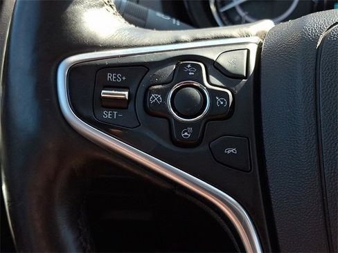 Used 2017 Buick Regal Premium w/ Driver Confidence Package #1 image 21
