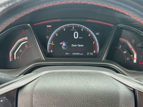 Used 2019 Honda Civic Type R image 13