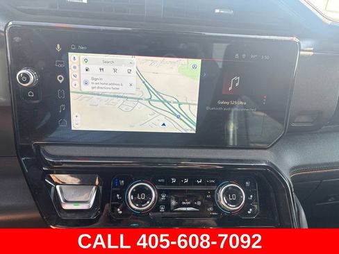 Used 2025 GMC Sierra 1500 AT4 w/ AT4 Premium Package AWD/4WD image 9