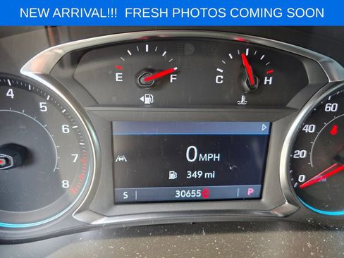 Used 2023 Chevrolet Traverse LT AWD/4WD image 11