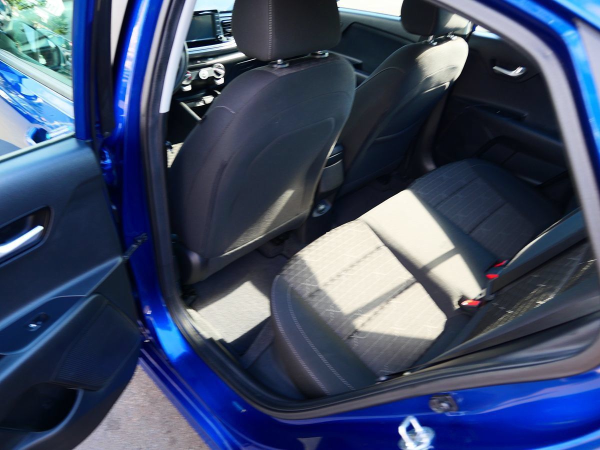 Used 2019 Kia Rio S w/ Technology Package FWD image 17