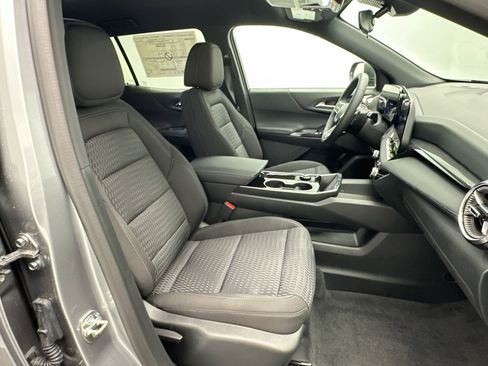New 2026 Chevrolet Equinox LT AWD/4WD image 29
