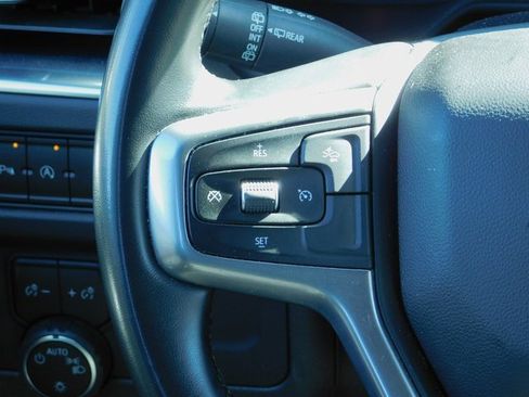 Used 2023 Chevrolet Suburban LT image 21