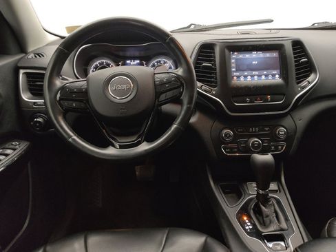 Used 2021 Jeep Cherokee Latitude Plus image 22