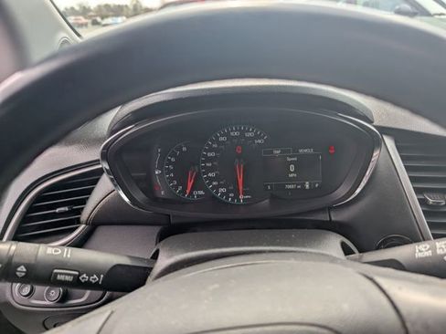 Used 2022 Chevrolet Trax LT w/ Driver Confidence Package image 20