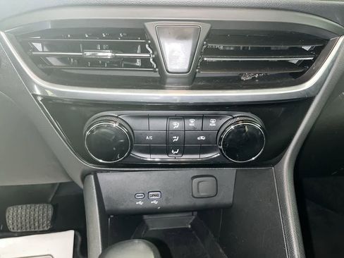 Used 2024 Buick Encore GX Sport Touring image 20