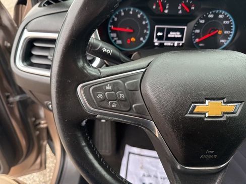 Used 2018 Chevrolet Equinox LT image 20