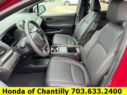 Certified 2026 Honda Odyssey Sport-L image 24