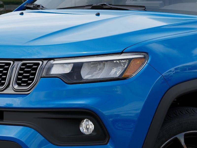New 2026 Jeep Compass Latitude AWD/4WD image 10