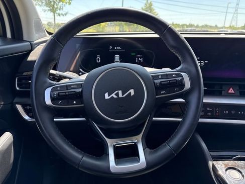 Used 2024 Kia Sportage EX w/ EX Premium Package AWD/4WD image 16