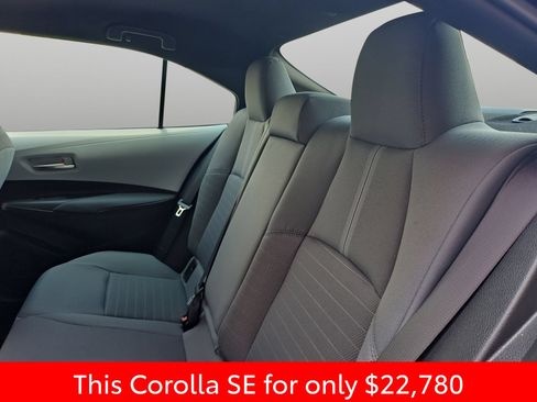 Used 2024 Toyota Corolla SE FWD image 42