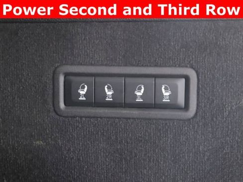 Used 2025 Jeep Grand Wagoneer 4WD image 33