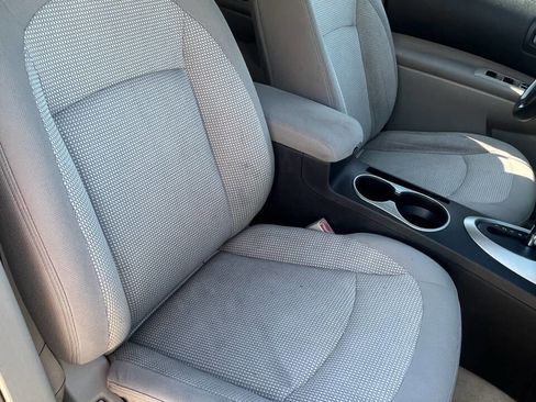 Used 2008 Nissan Rogue SL w/ Moonroof Pkg image 24