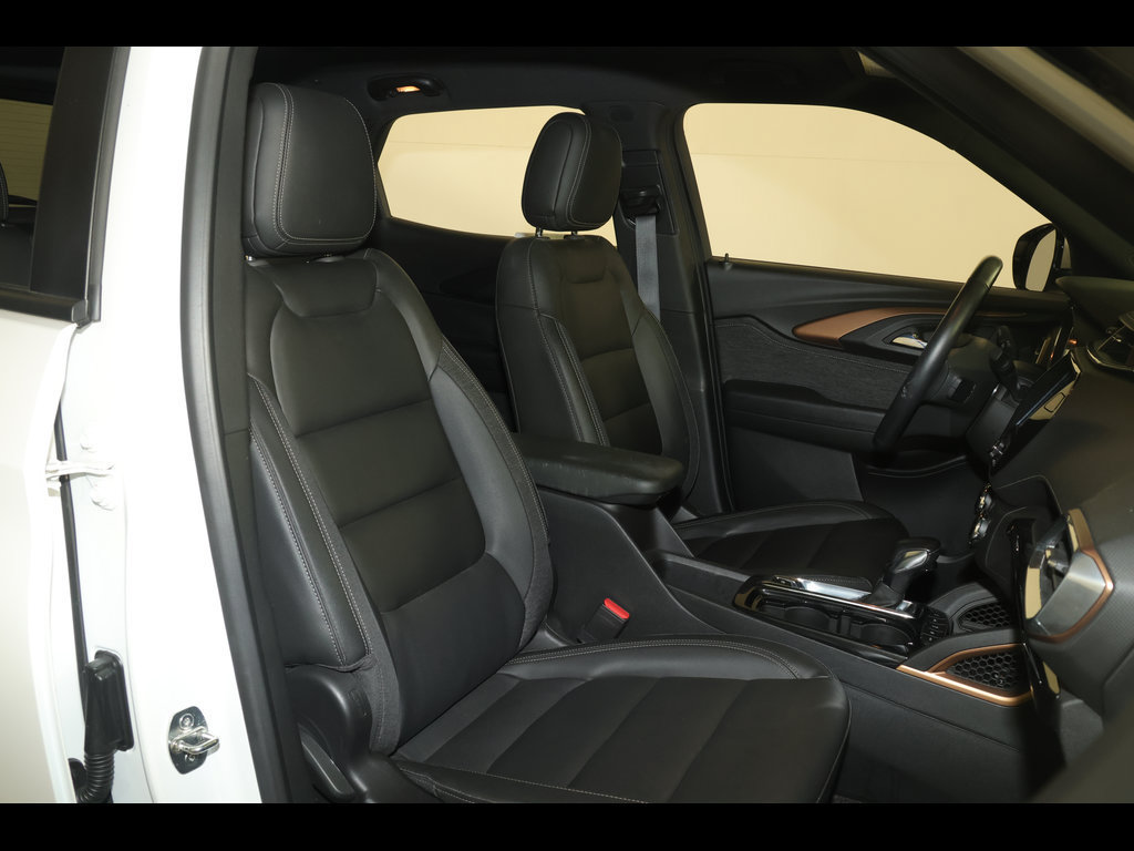 Used 2023 Chevrolet TrailBlazer ACTIV w/ Sun and Liftgate Package AWD/4WD image 15
