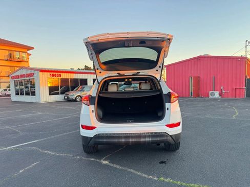 Used 2018 Hyundai Tucson SEL Plus image 7