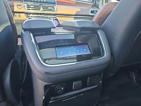 Used 2023 Lincoln Navigator L Reserve image 16