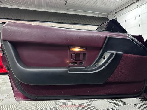 Used 1993 Chevrolet Corvette Convertible RWD image 40