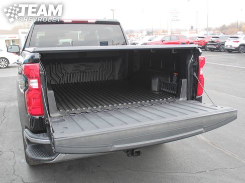 Used 2024 Chevrolet Silverado 1500 LT image 27