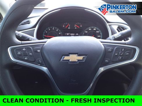 Used 2022 Chevrolet Malibu LS image 17