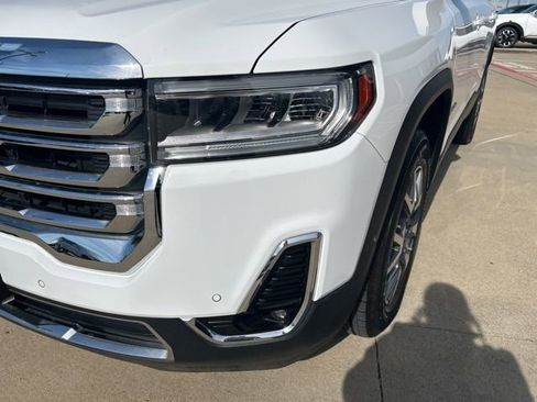 Used 2023 GMC Acadia SLT image 4