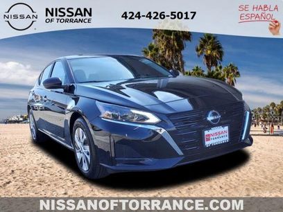 New 2025 Nissan Altima 2.5 S