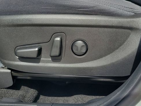 Used 2022 Hyundai Santa Fe XRT FWD image 16