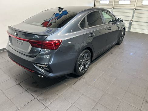 Used 2020 Kia Forte GT-Line FWD image 3