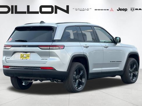 New 2025 Jeep Grand Cherokee Limited w/ Luxury Tech Group II AWD/4WD image 4