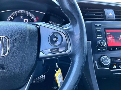 Used 2017 Honda Civic Sport image 20