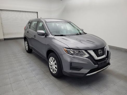 Used 2018 Nissan Rogue S AWD/4WD image 13