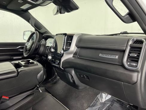 Used 2025 RAM 1500 Laramie AWD/4WD image 18