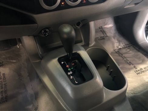 Used 2005 Toyota Tacoma 2WD Regular Cab image 20