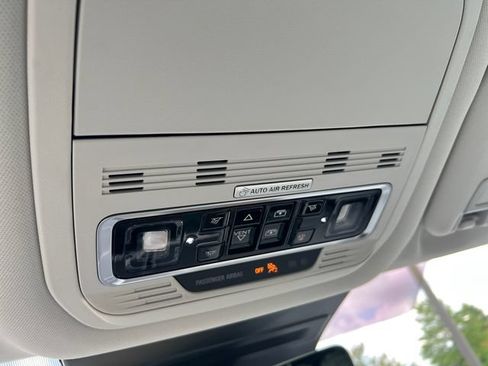 New 2026 Lincoln Nautilus Reserve w/ Jet Appearance Package AWD/4WD image 25