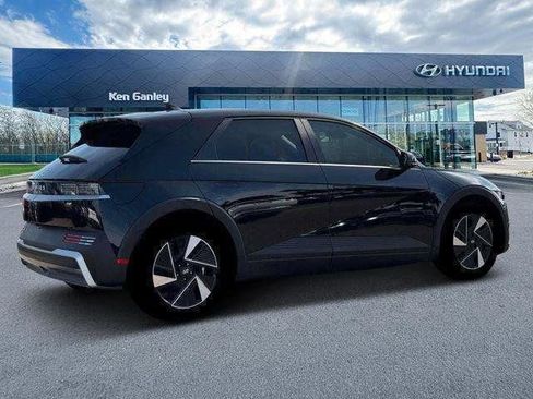 New 2025 Hyundai Ioniq 5 SE RWD image 8