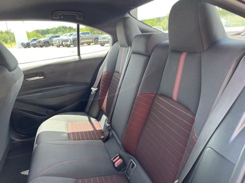 Used 2026 Toyota Corolla SE w/ SE Package FWD image 11
