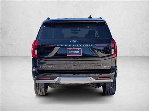 New 2025 Ford Expedition Max Platinum w/ Driver's Package image 8