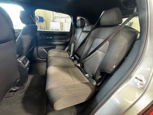 Used 2023 Honda CR-V Sport image 11