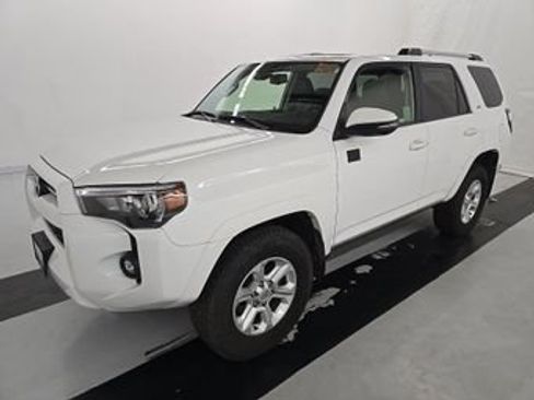 Used 2024 Toyota 4Runner SR5 Premium w/ Moonroof Package AWD/4WD image 1